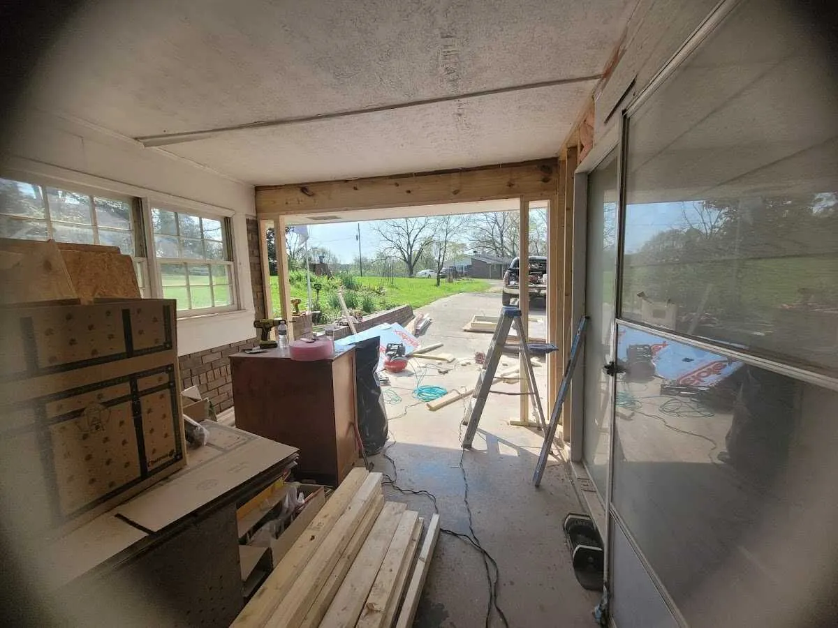 Air movers and dehumidifier for Drying & Dehumidification in Cloverly